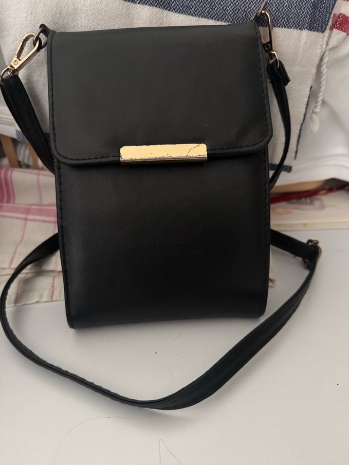 Siyah Deri Kadın Çanta Tokalı - Görsel 4