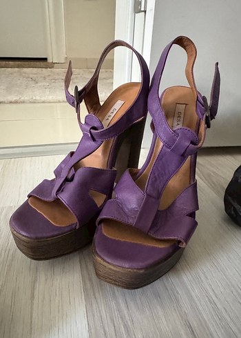 Mor Tokalı Platform Topuklu Kadın Sandalet - Görsel 3