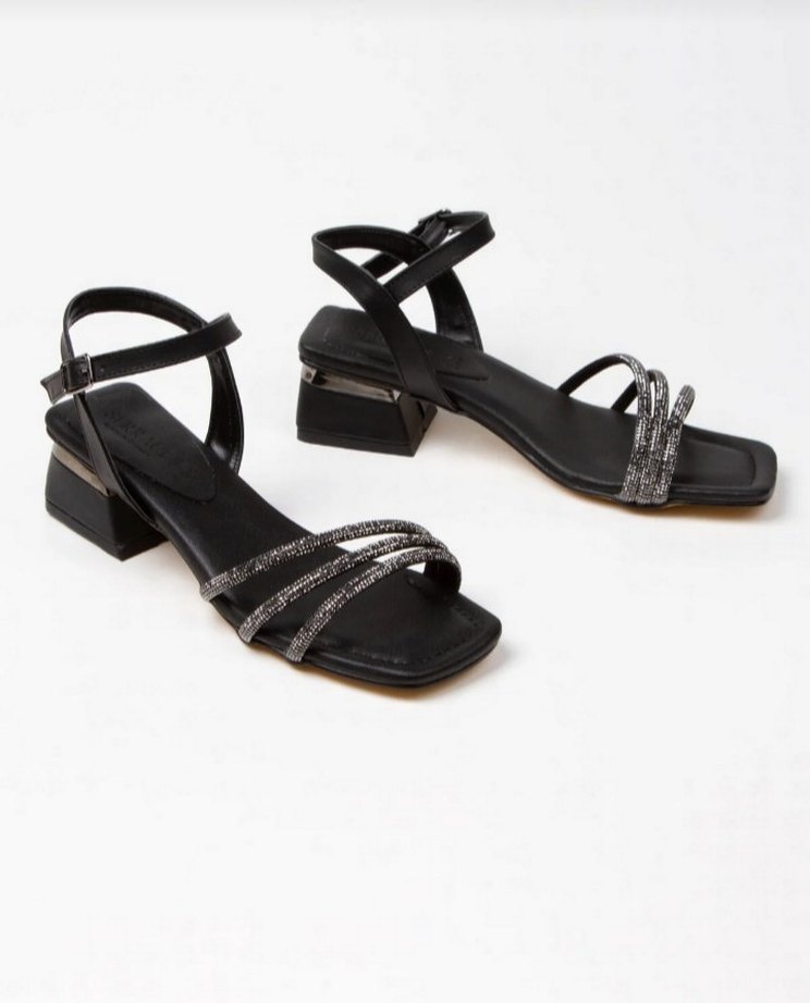 Siyah Kadın Topuklu ayakkabı - Görsel 3