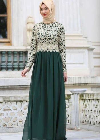2 Adet Uzun  Zümrüt yeşili tesettür Abiye Elbise - Görsel 4