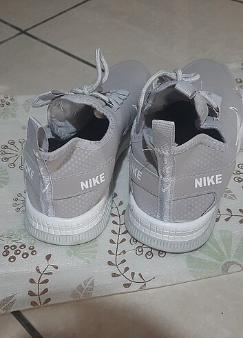 Nike spor ayakkabı 