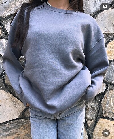 Sıcacık oversize sweatshirt imizin gri rengi