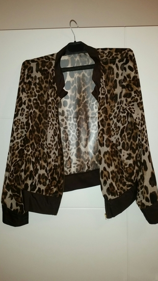Leopar desenli şifon ceket
