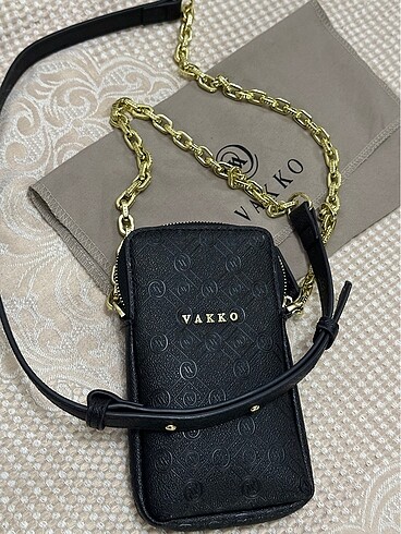 #vakko telefon çantası
