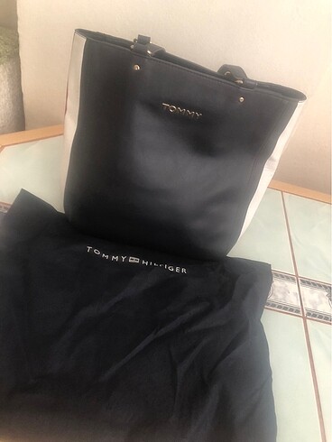 Tommy Hilfiger Tommy Hılfıger omuz çantası
