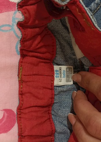 LC Waikiki Kız Çocuk Mavi Renkli Bol Kesim Denim Pantolon