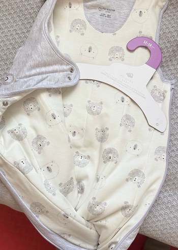 Yeni hiç kullanılmadı askısı ile birlikte Gri Bebek Uyku Tulumu - Görsel 2