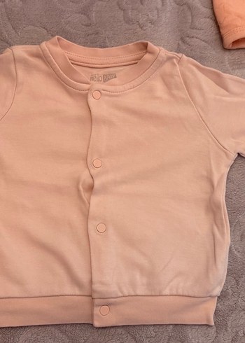 4 adet penye hırka, yelek tertemiz yeni gibi - Görsel 3