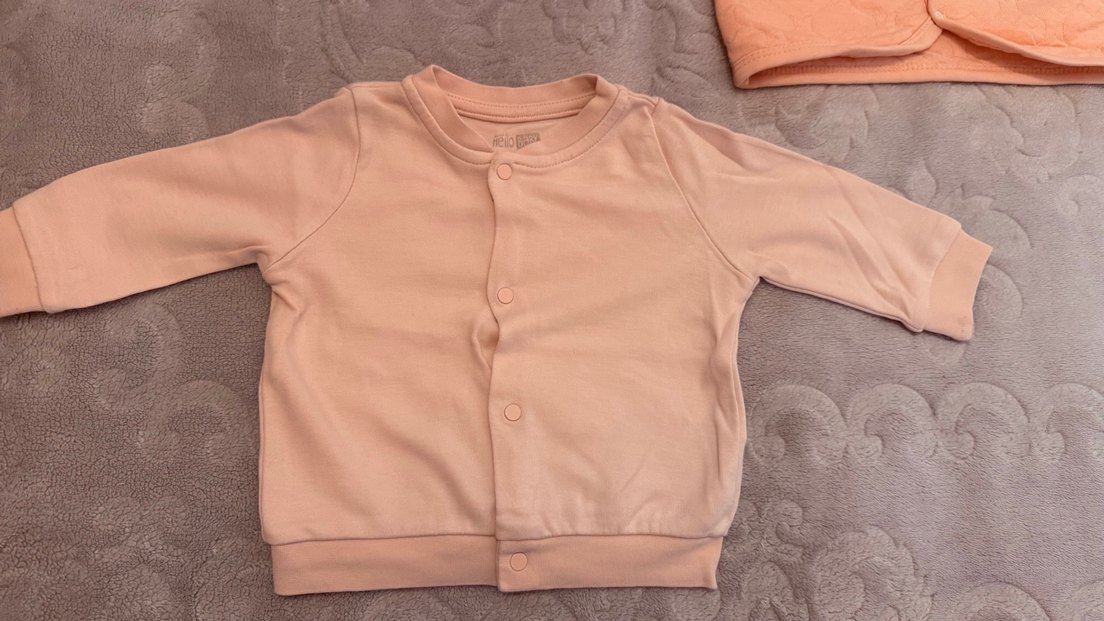 4 adet penye hırka, yelek tertemiz yeni gibi - Görsel 3