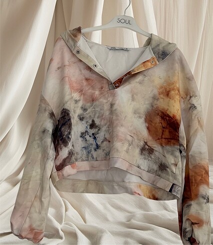 Zara sweat