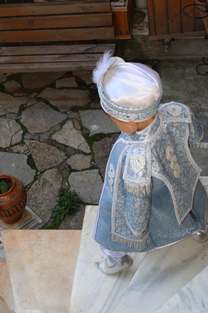 sünnet kıyafeti - Görsel 3