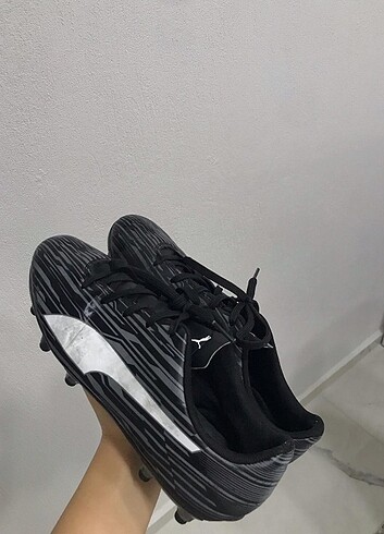 Orijinal puma krampon 38.5 numara - Görsel 3