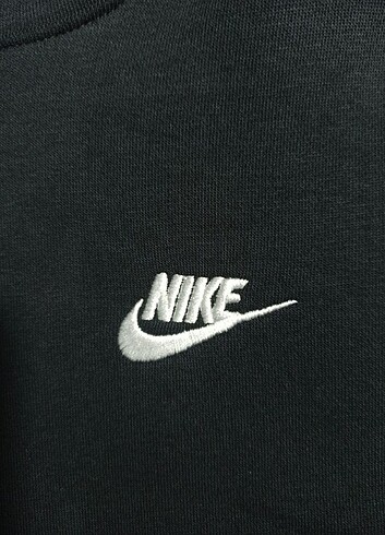 l Beden siyah Renk Nike Club Hoodie