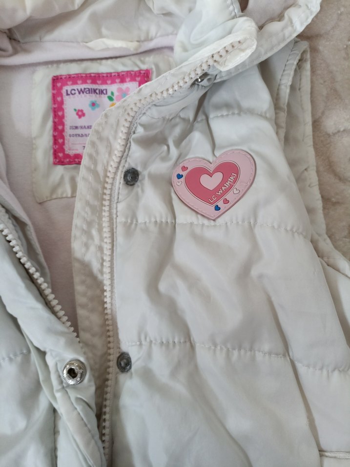 Kız Çocuk Kapüşonlu Beyaz Şişme Yelek - Görsel 4