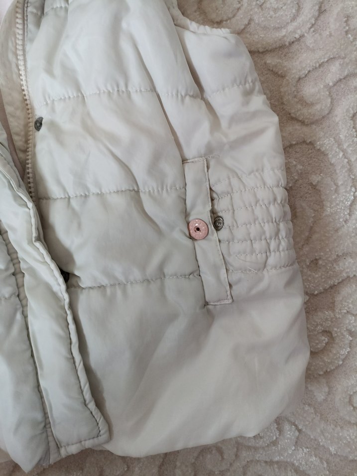 Kız Çocuk Kapüşonlu Beyaz Şişme Yelek - Görsel 3