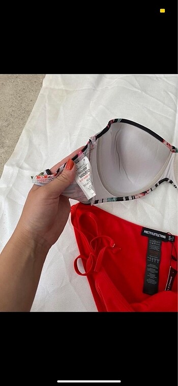 40 Beden Bikini takımı