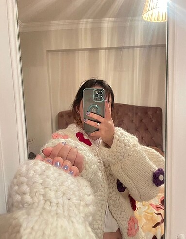 LC Waikiki El örgüsü çiçekli hırka