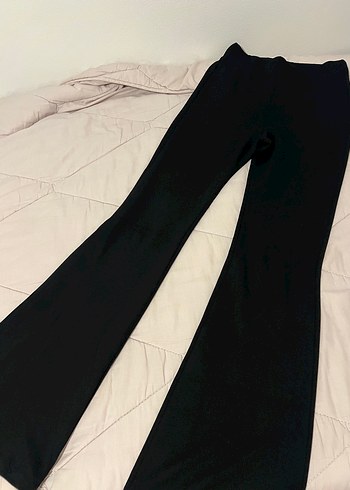 Siyah Kadın İspanyol Paça Tayt - Görsel 2