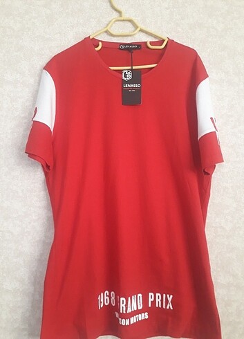 Etiketli t shirt