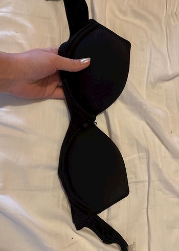 Siyah Minimalist Goth Sütyen
