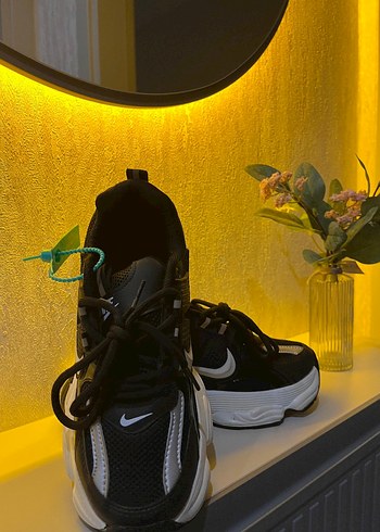 Siyah Bağcıklı Kadın Spor Ayakkabı - Görsel 2