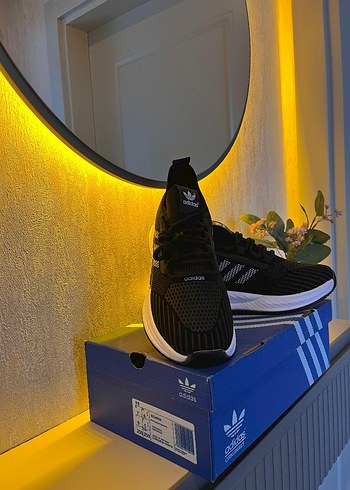 Renkli Desenli Siyah Adidas Erkek Spor Ayakkabı - Görsel 4