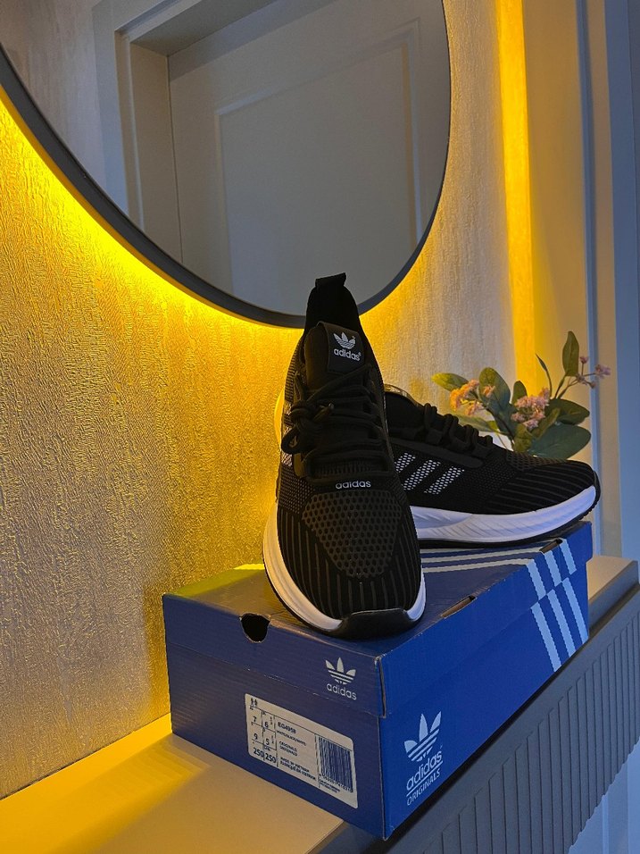 Renkli Desenli Siyah Adidas Erkek Spor Ayakkabı - Görsel 4