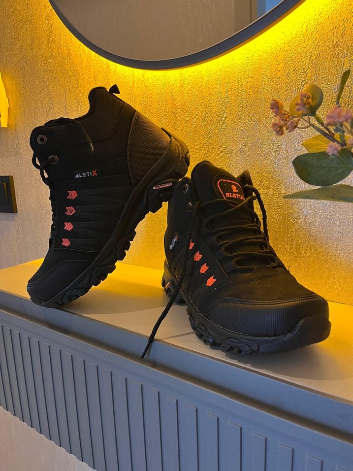 Erkek Siyah Outdoor Botlar Velcro Detaylı - Görsel 3