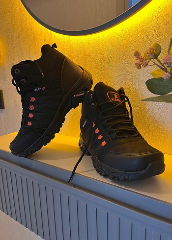 Siyah Erkek Spor Botları Velcro Detaylı - Görsel 3