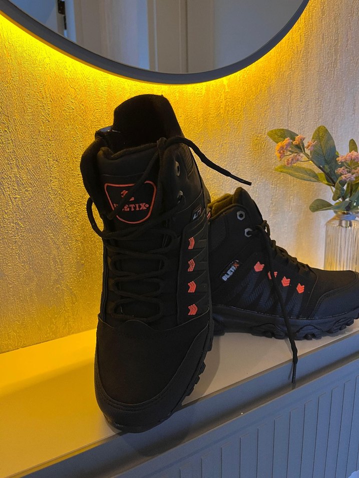 Siyah Erkek Spor Botları Velcro Detaylı - Görsel 2