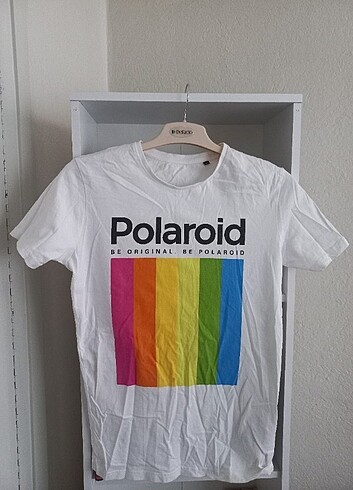polaroid tişört