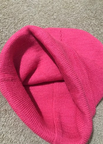 Kadın Bere - Görsel 2