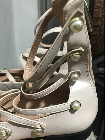 Zara inci detaylı kadın sandalet - Görsel 7