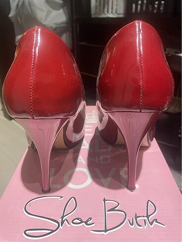 38 Beden Stiletto iyi durumda daha önce kullanıldı
