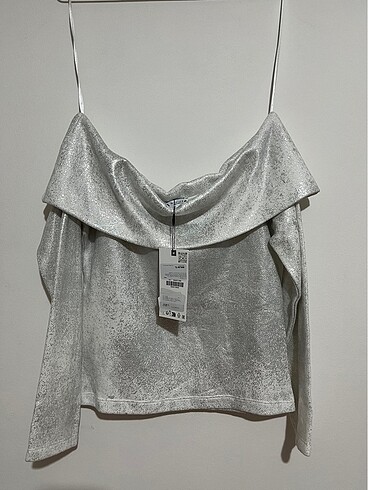 s Beden beyaz Renk Zara gümüş rengi omzu açık sweatshirt s