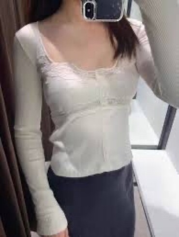 m Beden ten rengi Renk Zara ekru dantelli bluz M beden