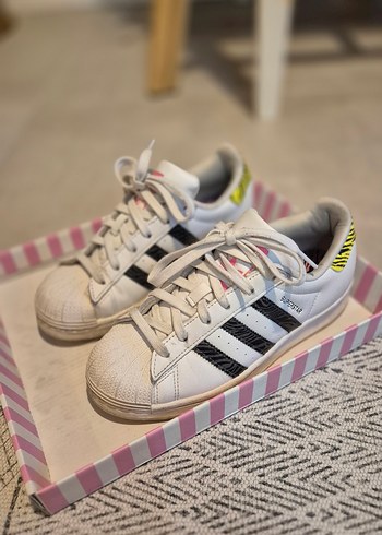 Adidas Superstar Ayakkabı - Görsel 3