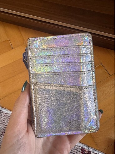 Pull&bear hologram kartlık
