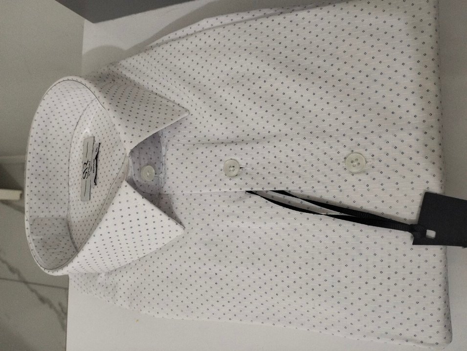 Düğmeli Beyaz Erkek Gömlek Puantiyeli - Görsel 2