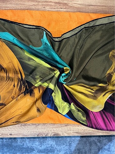 Levidor Twill İpek Eşarp