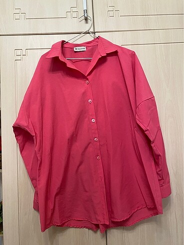 Pembe oversize gömlek