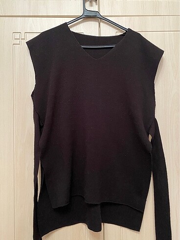 Zara Siyah süveter