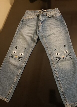 Yepyeni kot pantolon
