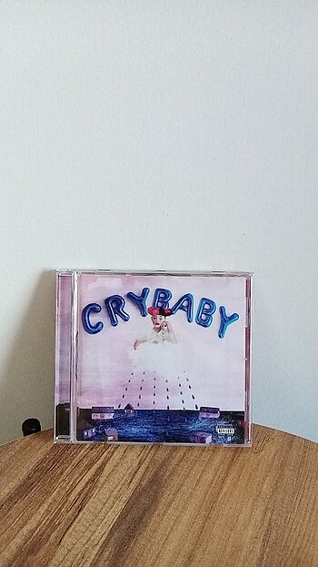 melanie martinez - cry baby albümü (cd)