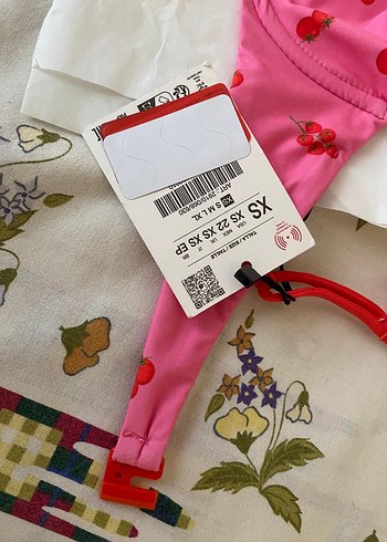 xs Beden pembe Renk Zara domates desenli balenli bikini üstü