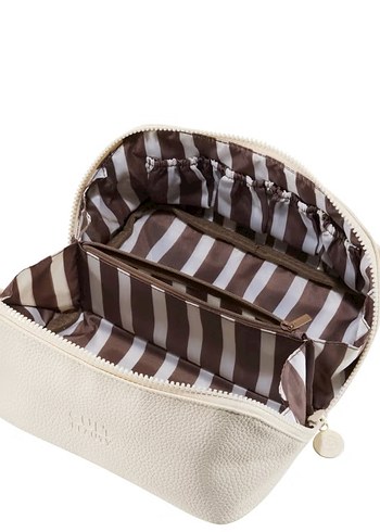 Cult beauty travel organiser bag