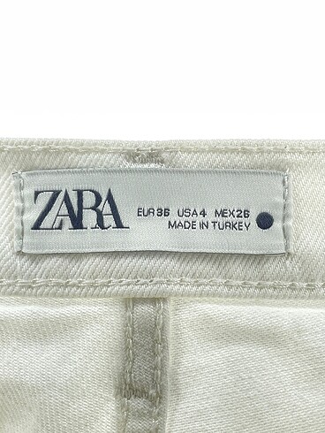 36 Beden beyaz Renk Zara Jean / Kot %70 İndirimli.