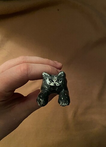  Beden Kişiye özel yatan kedi figürü 