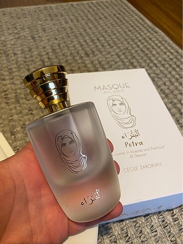 Beden MASQUE MILANO PETRA