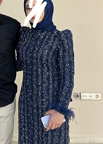 Uzun Kollu Desenli Mavi Abiye Elbise